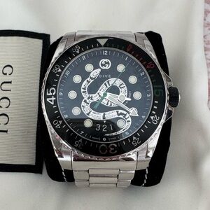 Gucci Black and Silver Dive Watch
